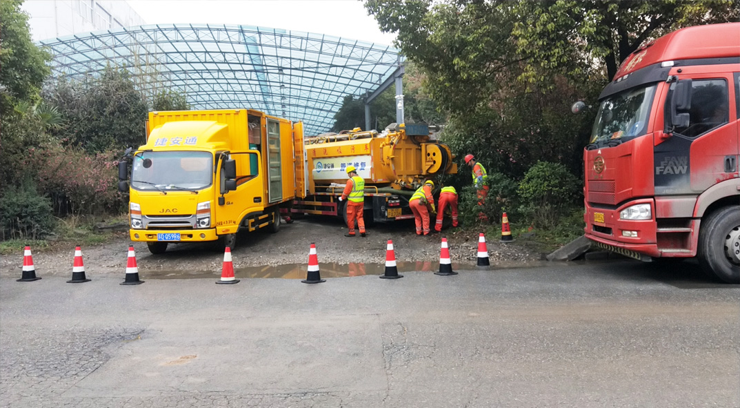 青山成区雨污水管网“四位一体”检测疏通项目